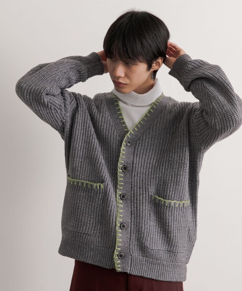 SENSE OF PLACE by URBAN RESEARCH（センスオブプレイスバイアーバンリサーチ）の「『ユニセックス』ハンドステッチVネックカーディガン（カーディガン/ボレロ・メンズ・ブラック/グレー/ブラウン・MEDIUM/LARGE）」の19枚目の写真