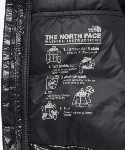 THE NORTH FACE（ザノースフェイス）の「国内未発売 THE NORTH FACE(ザ・ノースフェイス)/軽量 グロッシー ダウンベスト/W'S GLOSSY DOWN VEST（ダウンベスト・レディース・ブラック/ホワイト/ブラウン・S/M/L）」の15枚目の写真