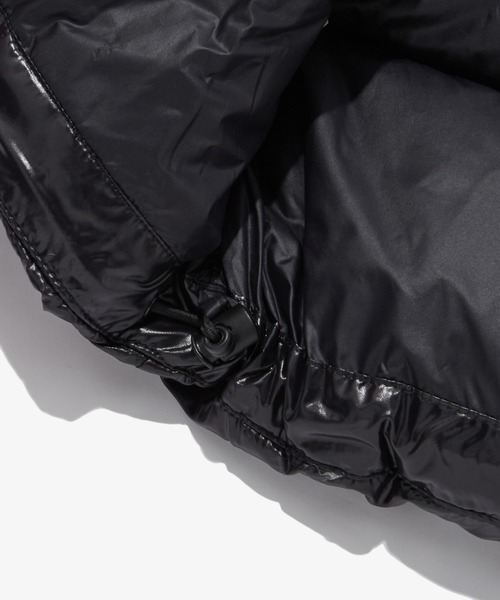 THE NORTH FACE（ザノースフェイス）の「国内未発売 THE NORTH FACE(ザ・ノースフェイス)/軽量 グロッシー ダウンベスト/W'S GLOSSY DOWN VEST（ダウンベスト・レディース・ブラック/ホワイト/ブラウン・S/M/L）」の16枚目の写真
