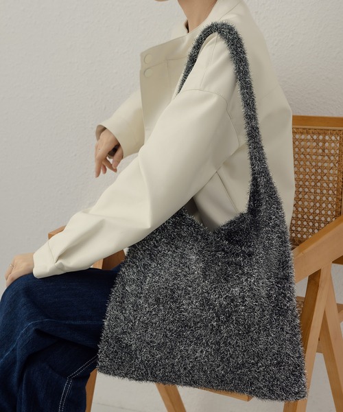 LA VORAGINE(ラ ヴォラジネ)の「ラメ入りハンドバッグ(ハンドバッグ・レディース・パープル/ゴールド/シルバー/ブラック/レッド/チャコールグレー/ブルー/ピンク・FREE)」の20枚目の写真