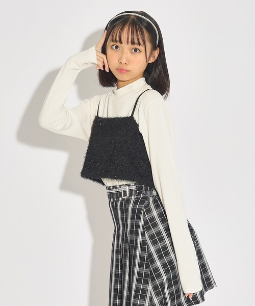 PINK-latte(ピンクラテ)の「◆【2点SET】キラキラシャギービスチェ+インナーSET(その他トップス・キッズ・ライトパープル/ブラック/オフホワイト・14/15 /16)」の3枚目の写真