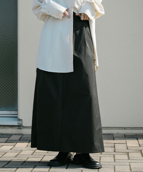 select MOCA（セレクトモカ）の「ハイウエストタックAラインスカート（スカート・レディース・ブラック/ベージュ・MEDIUM/LARGE）」の2枚目の写真