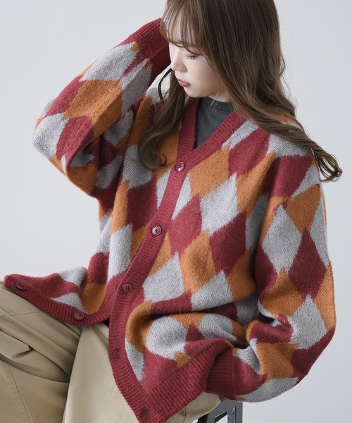 improves(インプローブス)の「ダイヤアーガイル柄 シャギー加工 カーディガン(カーディガン/ボレロ・メンズ・グリーン/ワイン/ブラック・MEDIUM/LARGE/X-LARGE)」の3枚目の写真