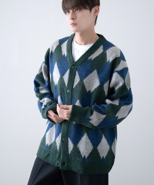 improves(インプローブス)の「ダイヤアーガイル柄 シャギー加工 カーディガン(カーディガン/ボレロ・メンズ・グリーン/ワイン/ブラック・MEDIUM/LARGE/X-LARGE)」の9枚目の写真