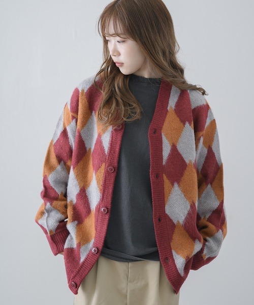 improves(インプローブス)の「ダイヤアーガイル柄 シャギー加工 カーディガン(カーディガン/ボレロ・メンズ・グリーン/ワイン/ブラック・MEDIUM/LARGE/X-LARGE)」の17枚目の写真