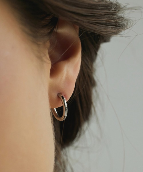 CENE（セネ）の「【CENE】セネ/ワンタッチループピアス14mm（ピアス（両耳用）・レディース・シルバー/ピンクゴールド/ゴールド・FREE）」の2枚目の写真