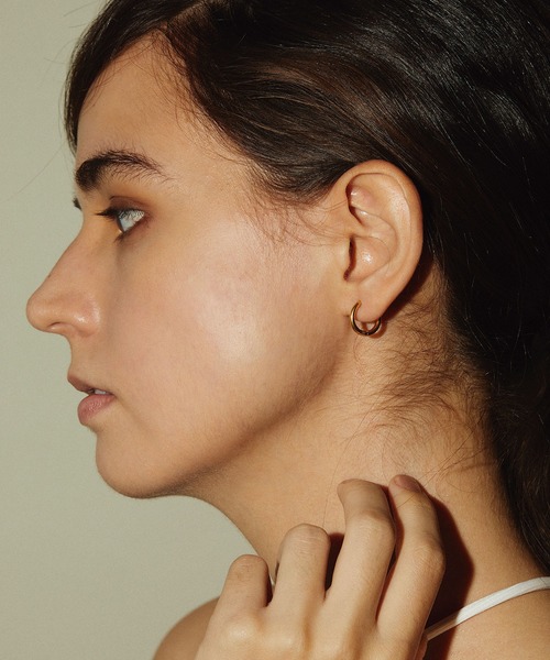 CENE（セネ）の「【CENE】セネ/ワンタッチループピアス14mm（ピアス（両耳用）・レディース・シルバー/ピンクゴールド/ゴールド・FREE）」の5枚目の写真