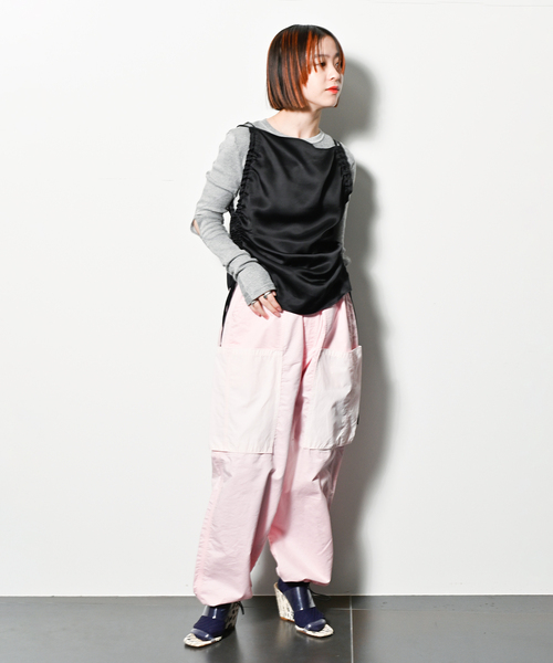CITYSHOP(シティーショップ)の「CREPEY RIB カットソー(Tシャツ/カットソー・レディース・グリーン/ブラック・FREE)」の13枚目の写真