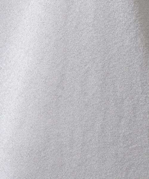 OPAQUE.CLIP（オペークドットクリップ）の「◆ラメジャージ ラウンドトップス【ストレッチ/洗濯機洗い可】（Tシャツ/カットソー・レディース・シルバー系5/サックスブルー系5/ベージュ系5・36/38/40/42）」の7枚目の写真