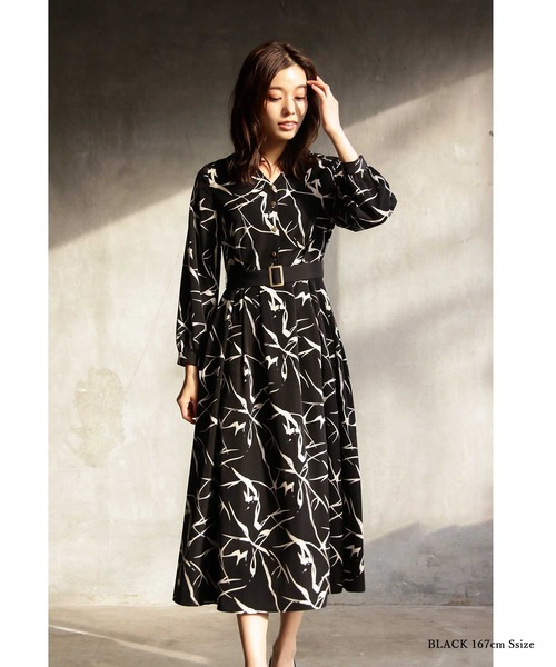 【セール】オフィスもデイリーもOK♪【洗えて華やか】配色プリント・フレアーワンピース（ワンピース）｜WHITE JOOLA（ホワイトジョーラ）