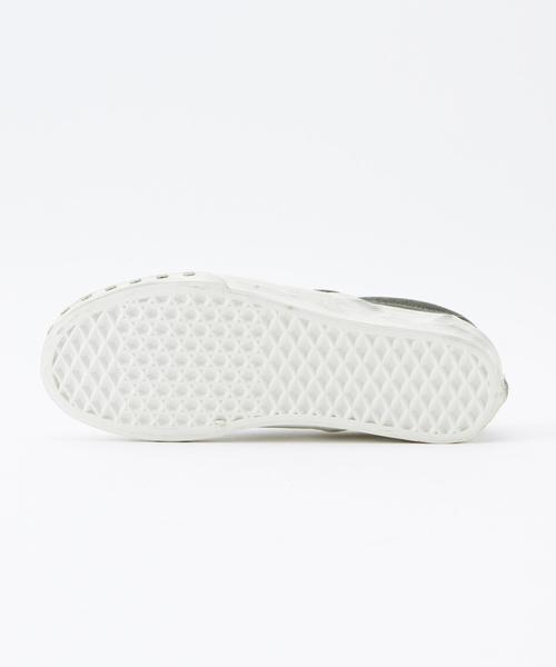 VANS（バンズ）の「VANSオーバーウォッシュスリッポン/BCVANS Over W SLIP-ON（スリッポン・レディース・ホワイト/ダークグレー・4h/5/6/7）」の5枚目の写真