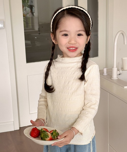 aimoha(アイモハ)の「【aimoha-KIDS-】シワ感長袖トップス(Tシャツ/カットソー・キッズ・オフホワイト/グリーン/ブルー/パープル/ピンク・90/100/110/120/130/140)」の7枚目の写真