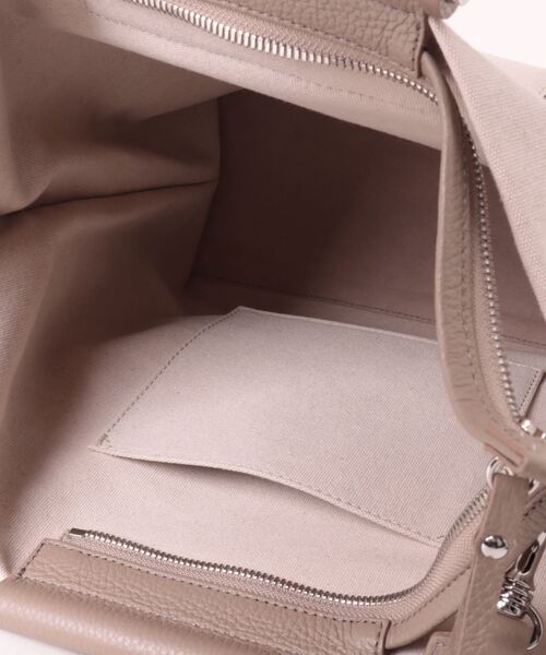 GALLARDAGALANTE（ガリャルダガランテ）の「【IACUCCI】3WAYバックパック / SORBETTO-4093（バックパック/リュック・レディース・グレイッシュベージュ・FREE）」の19枚目の写真