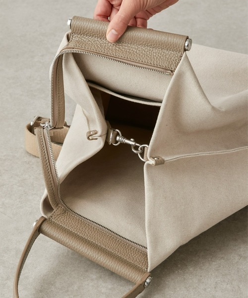 GALLARDAGALANTE（ガリャルダガランテ）の「【IACUCCI】3WAYバックパック / SORBETTO-4093（バックパック/リュック・レディース・グレイッシュベージュ・FREE）」の13枚目の写真