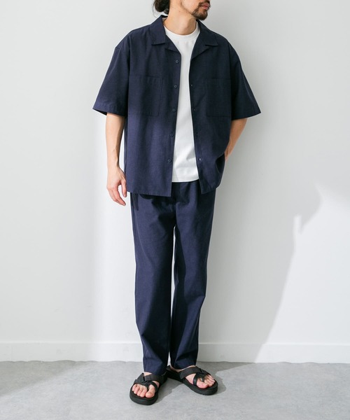 URBAN RESEARCH Sonny Label(アーバンリサーチサニーレーベル)の「『吸水速乾/接触冷感/イージーケア』マルチ機能リサイクルファブリックオープンカラーシャツ(シャツ/ブラウス・メンズ・ネイビー/カーキ/ブラック・MEDIUM/LARGE)」の18枚目の写真