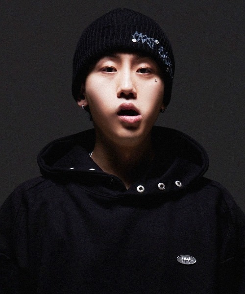 HOLY NUMBER 7（ホーリーナンバーセブン）の「韓国ブランド HOLY