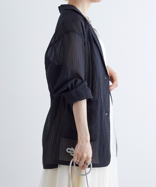 w closet（ダブルクローゼット）の「シアーテーラードジャケット（テーラードジャケット・レディース・ブラウン/グレイッシュベージュ/アイボリー/ブラック・FREE）」の15枚目の写真