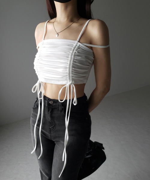 me+em select(ミームセレクト)の「【 3color 】3WAYクロスストラップリボンシャーリングショートキャミソール / 3WAY cross strap ribbon shirring short camisole(キャミソール・レディース・アイボリー/ブラック/グレー・FREE)」の16枚目の写真
