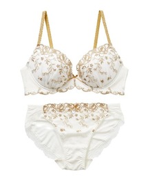 tutuanna（チュチュアンナ）の「[永遠のブラ]クラシカルエミリーブラ&ショーツセット（ブラ&ショーツ）」