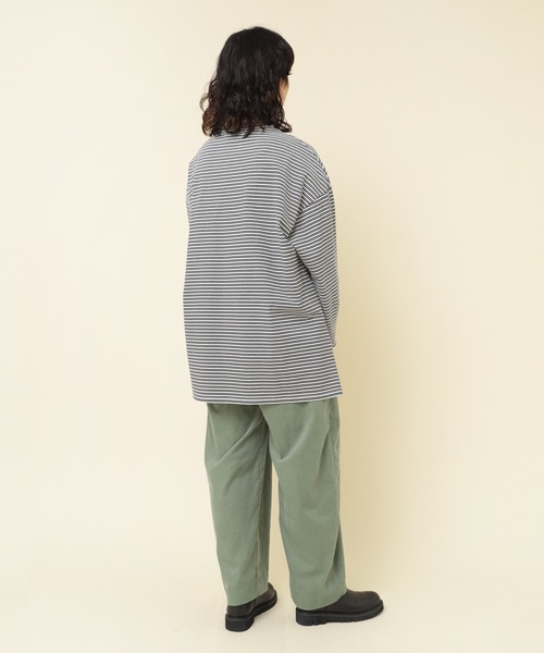 RNA-N(アールエヌエーエヌ)の「M2286 16/-OEボーダーオーバーサイズプルオーバー(Tシャツ/カットソー・レディース・グリーン/ホワイト×ブラック/ブルー/ベージュ・MEDIUM)」の15枚目の写真