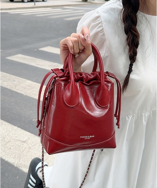 FREE STYLISTS（フリー スタイリスト）の「ショルダー巾着バッグ 2WAY（ショルダーバッグ・レディース・シルバー/ワイン/ブラック/オフホワイト・FREE）」の6枚目の写真