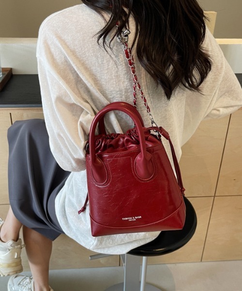 FREE STYLISTS（フリー スタイリスト）の「ショルダー巾着バッグ 2WAY（ショルダーバッグ・レディース・シルバー/ワイン/ブラック/オフホワイト・FREE）」の8枚目の写真