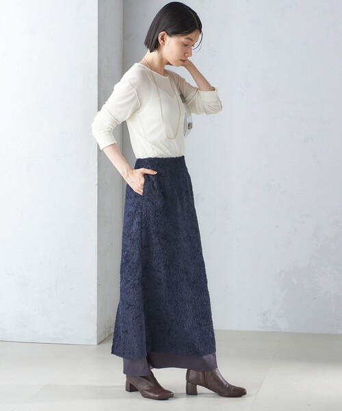 SHIPS（シップス）の「〈手洗い可能〉シアー ストレッチ クルーネック プルオーバー（Tシャツ/カットソー・レディース・ダークグレー/ライトブルー/オフホワイト/クリーム・ONE SIZE）」の7枚目の写真