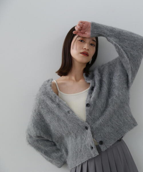 N.（N. Natural Beauty Basic）（エヌエヌナチュラルビューティーベーシック）の「◆クルーネックフェザーカーディガン（カーディガン/ボレロ・レディース・レッド/ベージュ/ネイビー/グレー・MEDIUM）」の5枚目の写真