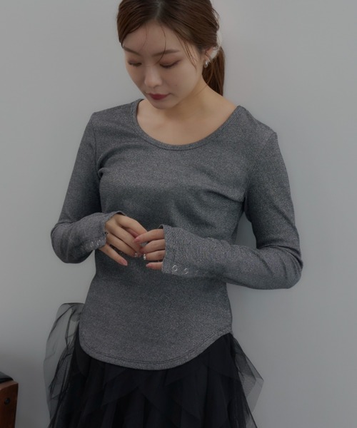 ECREL（エクレール）の「スナップスリーブラメトップス（Tシャツ/カットソー・レディース・アイボリー/チャコールグレー・FREE）」の6枚目の写真
