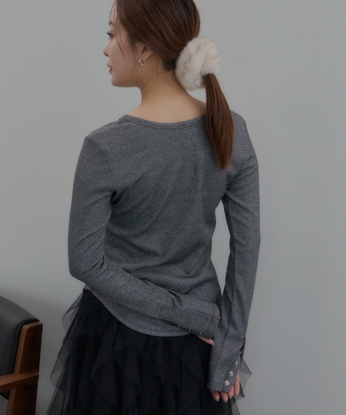 ECREL（エクレール）の「スナップスリーブラメトップス（Tシャツ/カットソー・レディース・アイボリー/チャコールグレー・FREE）」の20枚目の写真