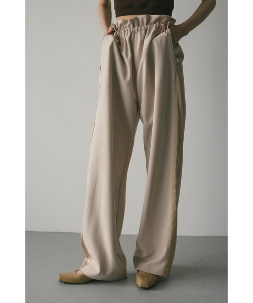 STYLEMIXER（スタイルミキサー）の「サイドラインドロストパンツ（その他パンツ・レディース・ライトブラウン/ベージュ/マジェンタ・SMALL/MEDIUM）」の3枚目の写真