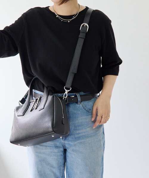 ear PAPILLONNERスタッズボストンバッグ 本革/ショルダー付き》スタッズボストンバッグ（ボストンバッグ