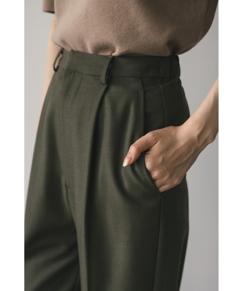 STYLEMIXER（スタイルミキサー）の「ワイドストレートタックパンツ（スラックス・レディース・アイボリー/ブラック/カーキ・SMALL/MEDIUM）」の17枚目の写真