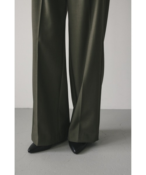 STYLEMIXER（スタイルミキサー）の「ワイドストレートタックパンツ（スラックス・レディース・アイボリー/ブラック/カーキ・SMALL/MEDIUM）」の19枚目の写真