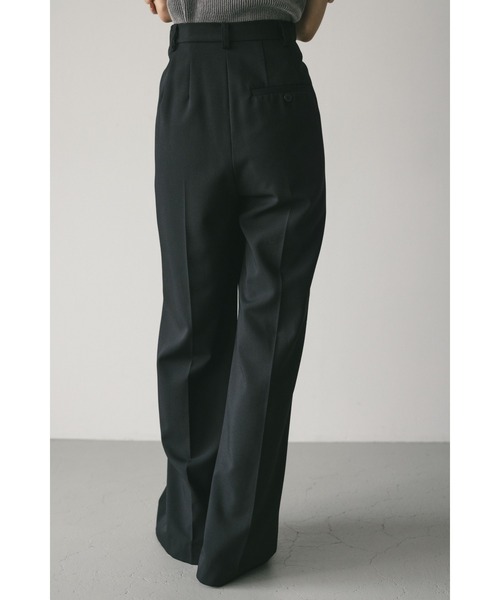 STYLEMIXER（スタイルミキサー）の「ワイドストレートタックパンツ（スラックス・レディース・アイボリー/ブラック/カーキ・SMALL/MEDIUM）」の6枚目の写真