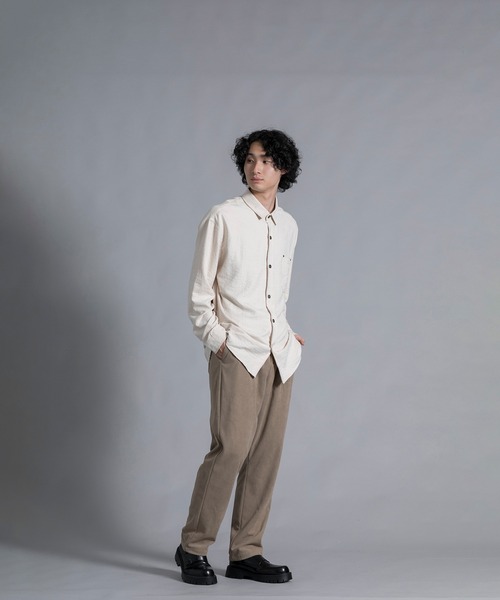 aimoha(アイモハ)の「aimoha men Textured Chic Shirt(シャツ/ブラウス・メンズ・グリーン/ブラック/ライトベージュ・MEDIUM/LARGE/X-LARGE/XX-LARGE)」の8枚目の写真