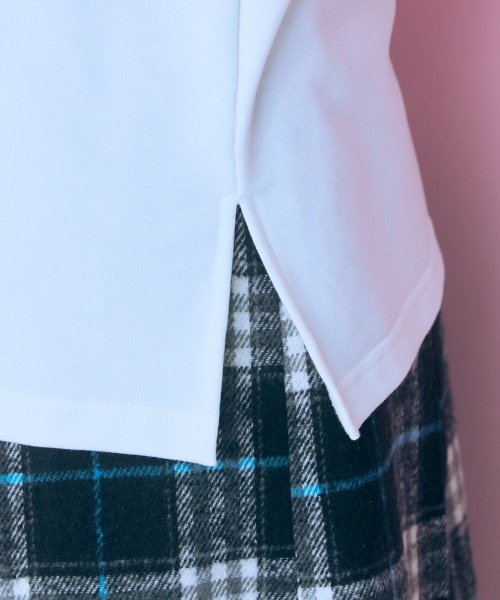 marun(マルン)の「<大きいサイズ> レースドッキングトップス marun(Tシャツ/カットソー・レディース・アイボリー/ブラック・L/5L/4L/3L/LL)」の13枚目の写真