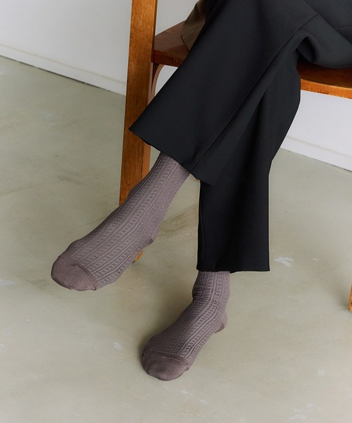 YUQRI（ユクリ）の「【YUQRI】tiny cable（ソックス/靴下・メンズ・グリーン/オフホワイト/チャコールグレー/ブルー/ブラック・S/M）」の4枚目の写真