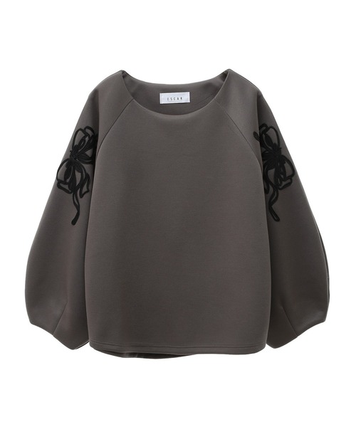 ESCAR（エスカー）の「■ESCAR　リボンコード刺繍プルオーバー（Tシャツ/カットソー・レディース・チャコールグレー/ベージュ・FREE）」の21枚目の写真