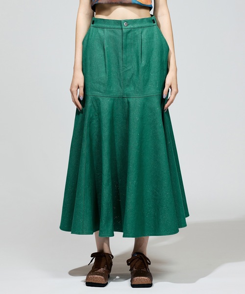 NON TOKYO（ノントーキョー）の「LAME DENIM FLARE SKIRT（スカート・レディース・グリーン/インディゴブルー/ブラック・2/1）」の3枚目の写真