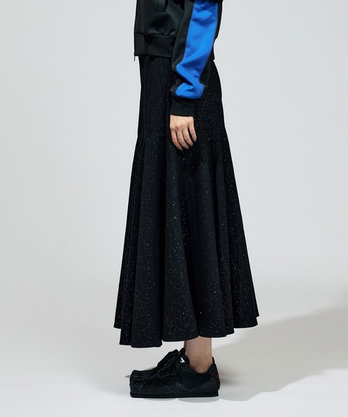 NON TOKYO（ノントーキョー）の「LAME DENIM FLARE SKIRT（スカート・レディース・グリーン/インディゴブルー/ブラック・2/1）」の15枚目の写真