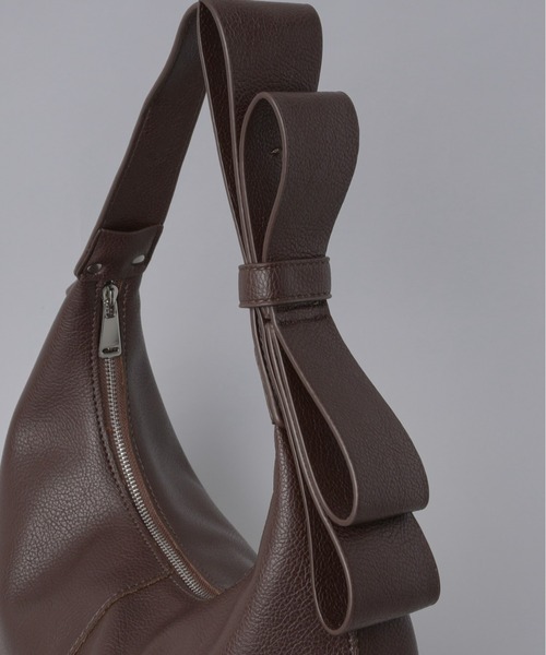 Olu.（オルドット）の「ショルダーリボンバッグ（ショルダーバッグ・レディース・ブラック/ブラウン/ブラウン系その他/ベージュ・FREE）」の13枚目の写真