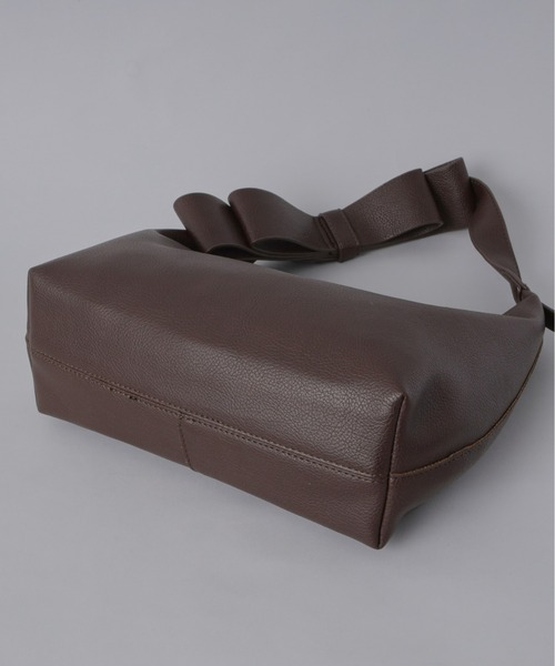 Olu.（オルドット）の「ショルダーリボンバッグ（ショルダーバッグ・レディース・ブラック/ブラウン/ブラウン系その他/ベージュ・FREE）」の16枚目の写真