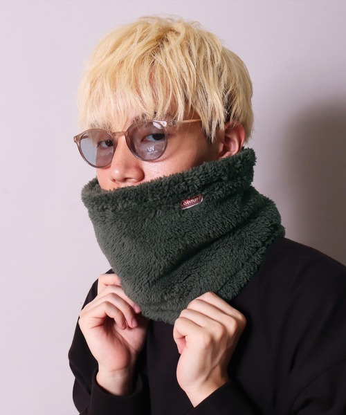 COLEMAN（コールマン）の「(LF)【Coleman】ボア フリース ネックウォーマー（ネックウォーマー/スヌード・メンズ・ブラック/アイボリー/オリーブ/グレイッシュベージュ/テラコッタ・ONE SIZE）」の5枚目の写真