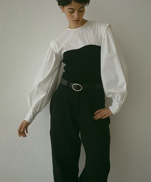 ETRE TOKYO（エトレトウキョウ）の「ニットビスチェボリュームスリーブブラウス（シャツ/ブラウス・レディース・ブラック/ベージュ・FREE）」の2枚目の写真