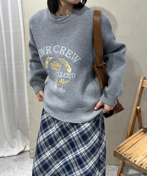mebole(メボレ)の「クラウン刺繍ニット(ニット/セーター・レディース・ネイビー/グレー/アイボリー・FREE)」の19枚目の写真
