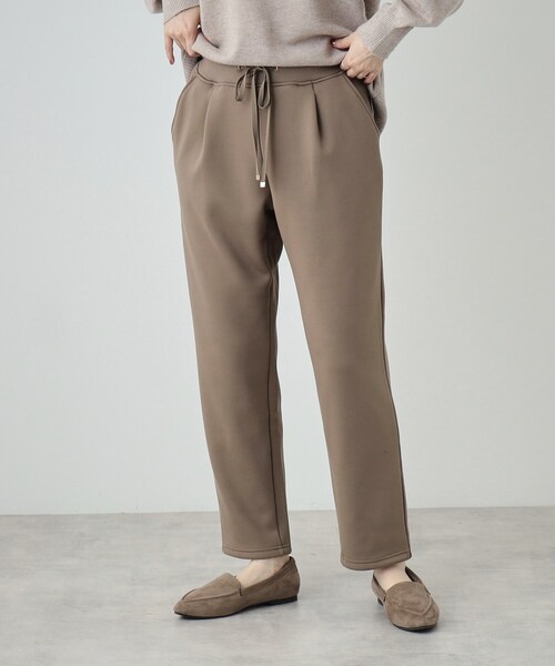 SHOO・LA・RUE(シューラルー)の「◆【SHOO WARM】あったか裏起毛 ふわふわもちもち ストレッチ テーパードパンツ(その他パンツ・レディース・ダークグレー/アイボリー/ブラック/ブラウン系・01/02/03/04)」の9枚目の写真