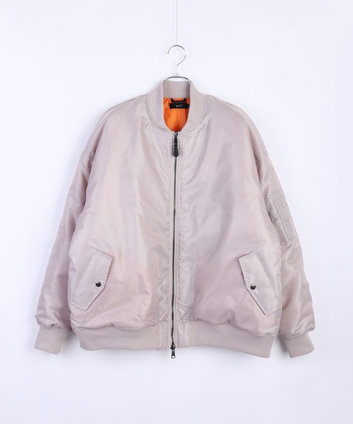 WESTSEA(ウエストシー)の「ポリツイル オーバーサイズ 中綿 MA-1(MA-1・メンズ・カーキ/グレイッシュベージュ/ブラック・M/L)」の3枚目の写真