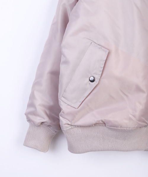 WESTSEA(ウエストシー)の「ポリツイル オーバーサイズ 中綿 MA-1(MA-1・メンズ・カーキ/グレイッシュベージュ/ブラック・M/L)」の15枚目の写真