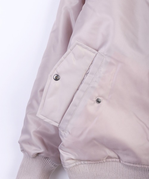 WESTSEA(ウエストシー)の「ポリツイル オーバーサイズ 中綿 MA-1(MA-1・メンズ・カーキ/グレイッシュベージュ/ブラック・M/L)」の16枚目の写真